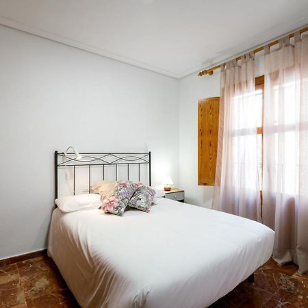 Apartament Holi-Rent Estrella Sewilla Zewnętrze zdjęcie